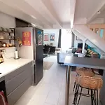 Lägenhet Le Super Duplex Des Halles *