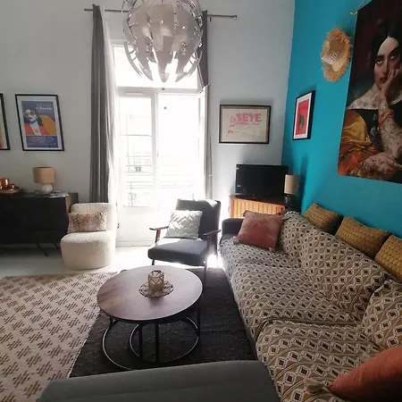 Le Super Duplex Des Halles Apartman *